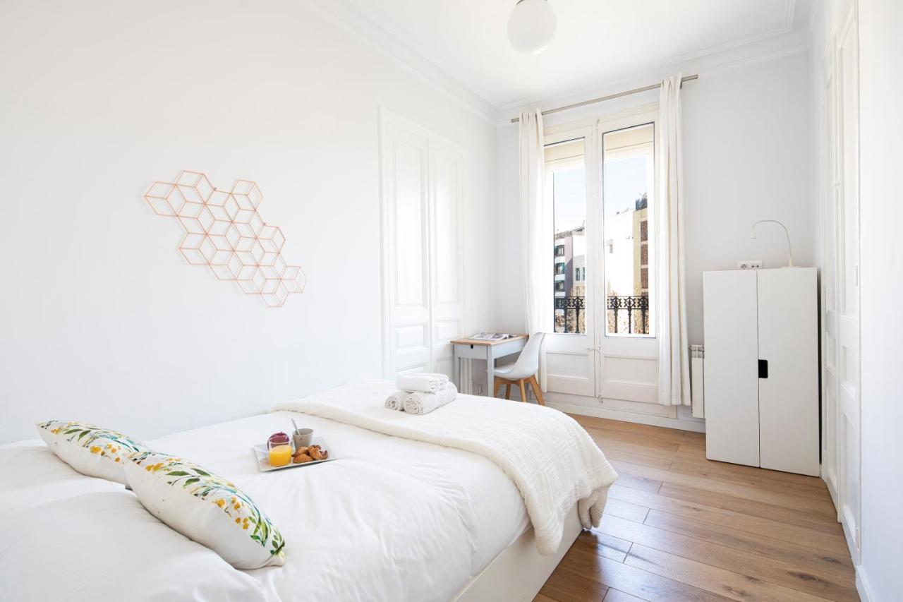 Ab Arago Eixample Leilighet Barcelona Eksteriør bilde